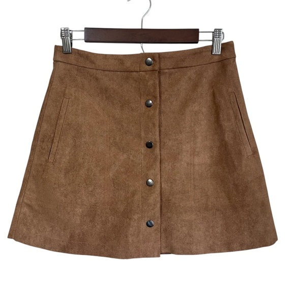 Lush Microsuede Button Front Mini Skirt Brown / Tan Size Medium - Picture 7 of 8